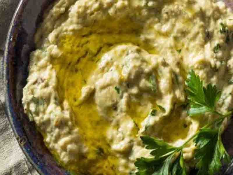 Eggplant hummus: classic recipe and 2 you didn't know